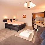 Hotel Familien- Und Strandhof Tossens