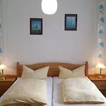 Hotel Familien- Und Strandhof 3*