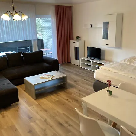 Отель Familien- Und Strandhof Тоссенс