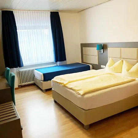 Отель Familien- Und Strandhof Тоссенс