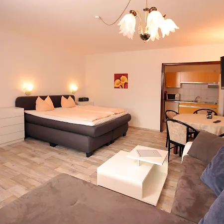 Hotel Familien- Und Strandhof Tossens