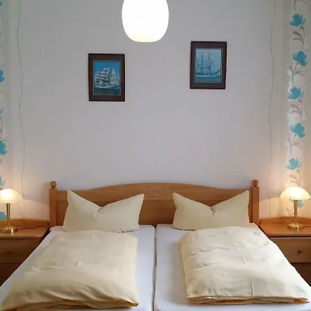 Отель Familien- Und Strandhof 3*