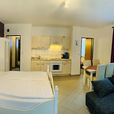 Отель Familien- Und Strandhof