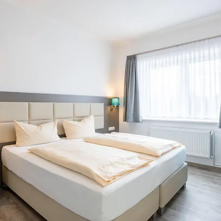 Familien- Und Strandhof Отель 3*