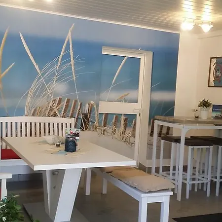 Familien- Und Strandhof מלון