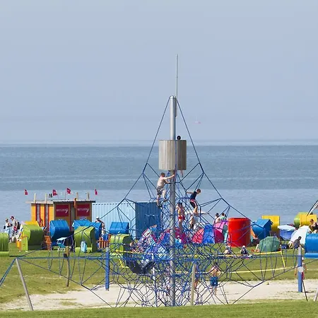 Отель Familien- Und Strandhof 3*
