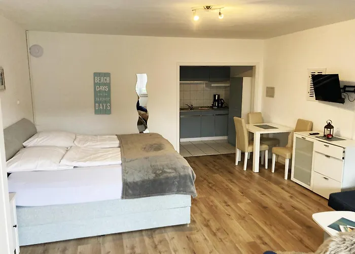 Hotel Familien- Und Strandhof 3*