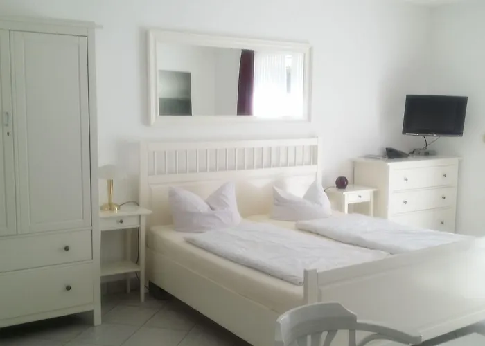 호텔 Familien- Und Strandhof 3*